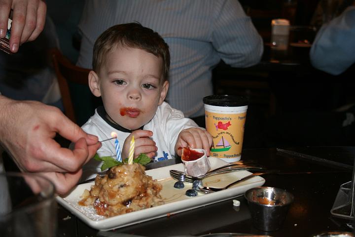 Grant's 2 year birthday008.JPG